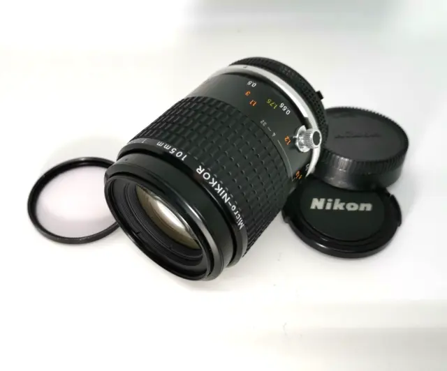 "Near Mint" / Nikon Ai-s Micro Nikkor 105mm f/2.8 Lens  from Japan