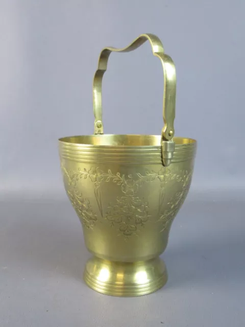 Cubo de Latón Vintage Multiusos Hielera A Flores Grabados Al Final Xx Sec
