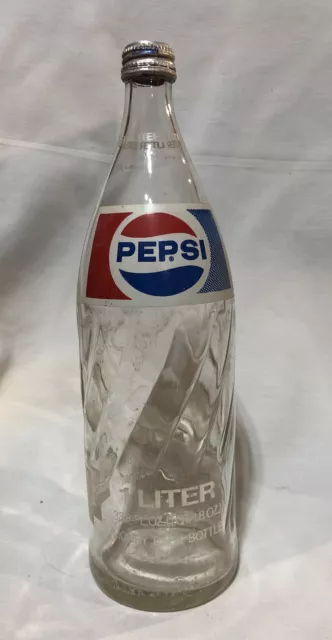 VINTAGE 1970s PEPSI COLA 1 LITER SWIRL GLASS RETURNABLE BOTTLE