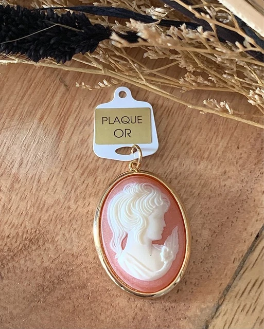 Pendentif Croix En Or 18K Et Corail - Ancien - 5,5 Cm - Tête D'aigle - Occasion Très Bon état