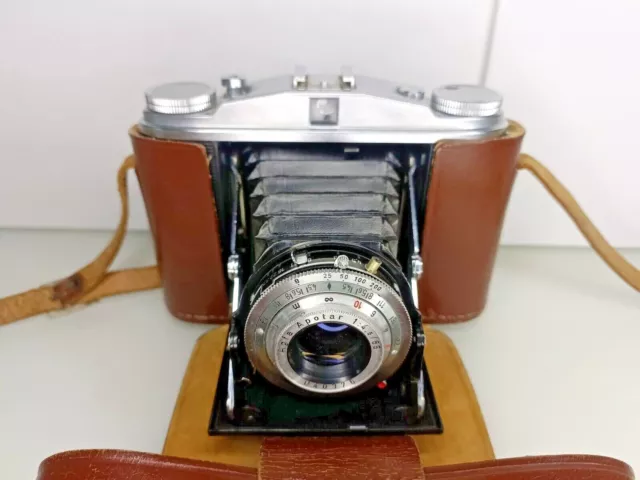 AGFA ISOLETTE II,  sehr guter  Zustand, mit 1:4,5 /85mm Apotar-Objektiv