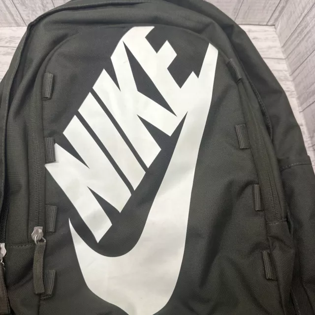 Nike Hayward Futura 2.0 Backpack 25L  School/Work/Gym Army Green 2