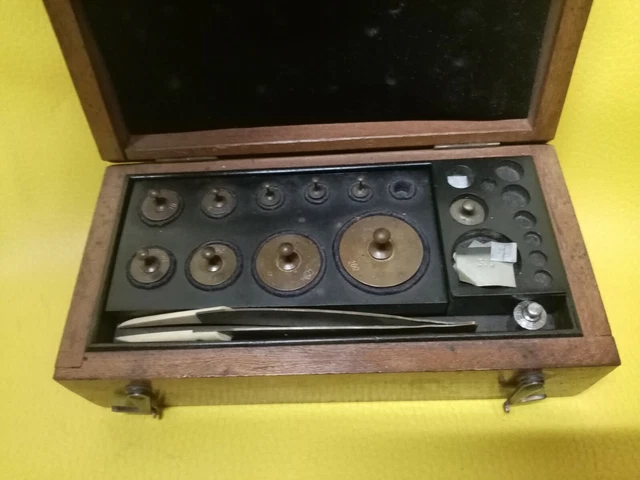 Antiker Gewichtssatz für Apothekerwaage Feingewichte (Biedermeier) 4