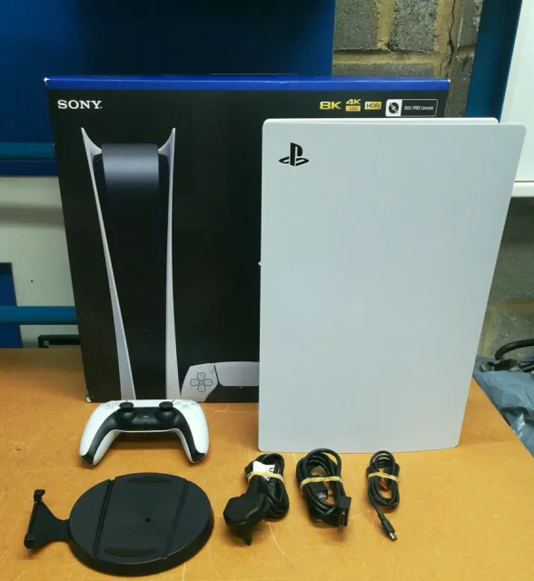 PlayStation 5 Digital Edition unboxing
