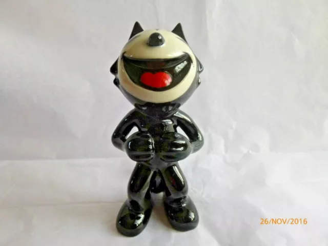 Wade Laughing Felix 3.5 Inches Tall