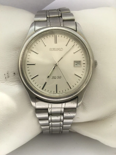 POKÉMON - COLLIER POKÉBALL ET QUEUE DE PIKACHU / MANGA