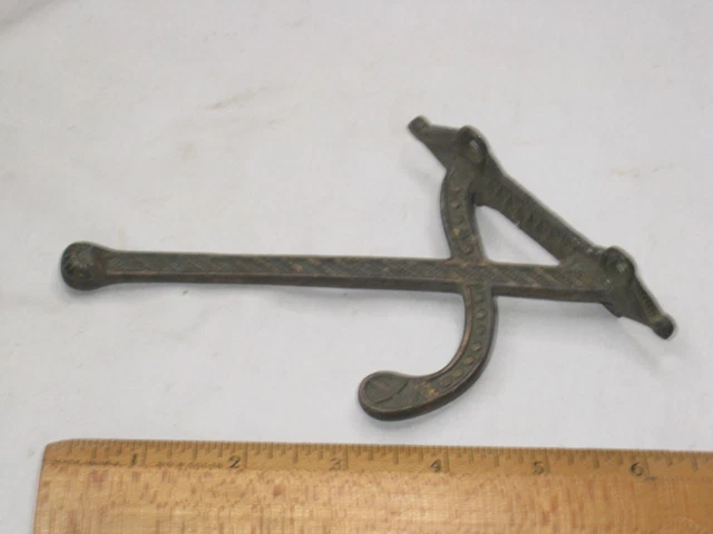 vintage antique wall hook ornate decorative decor architectural hanger hardware 6
