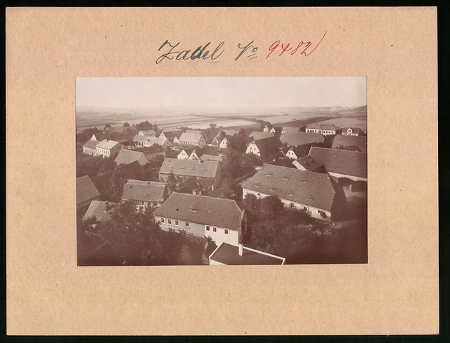 Ansicht Zadel, Blick über den Ort mit Herrenhaus