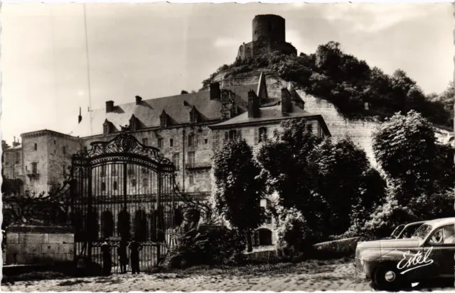 CPA Roche Guyon Le Chateau et le Donjon (1317630)