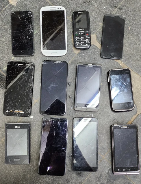 Lot of 12x Assorted Cell Phones - Parts / Repair / Scrap / - Samsung LG Apple