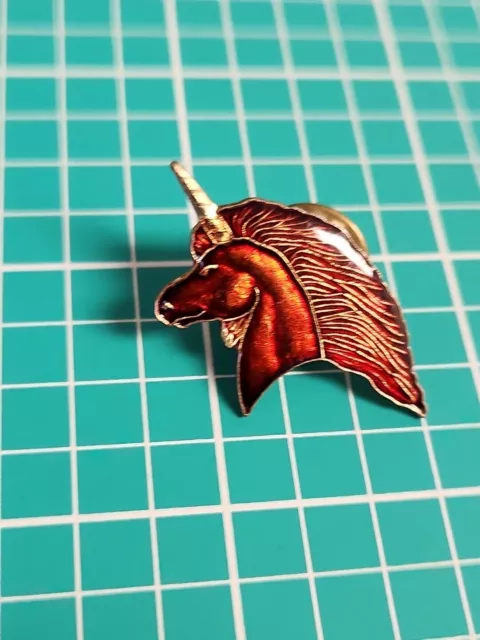 Alfiler de Colección Unicornio Tono Oro Rojo Solapa Sombrero Pin