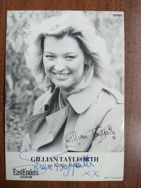 GILLIAN TAYLFORTH *Kathy Beale* EASTENDERS HAND SIGNED AUTOGRAPH CAST PHOTO CARD