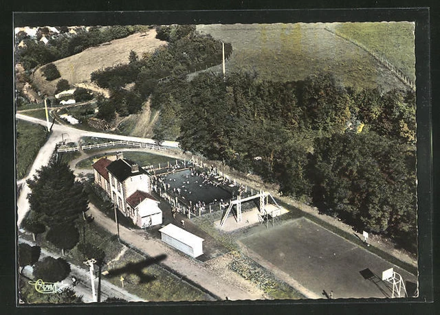 CPA Longny, La Piscine, vue aerinne 1969