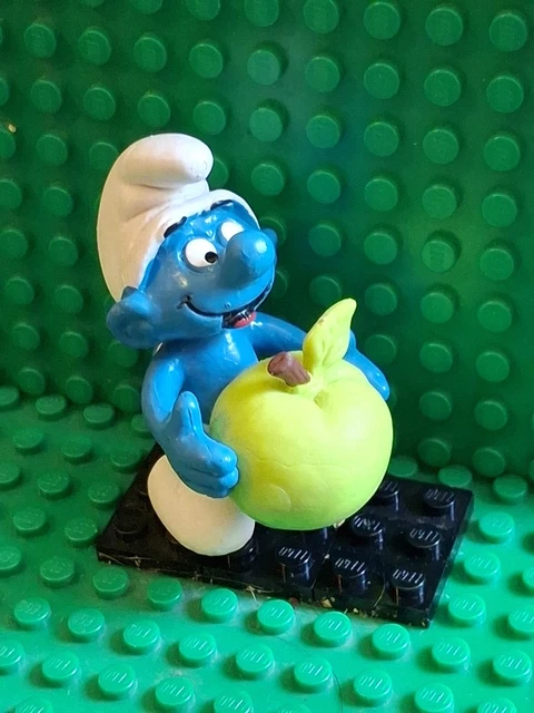 Frileux Schtroumpf avec écharpe rouge - Blue Resin 2023 - Résine