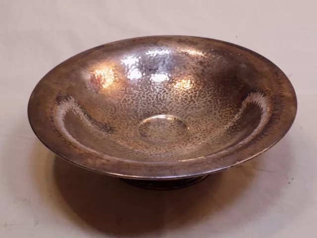 Meridan Silverplate International Large Serving Decorative Bowl Hammered Footed