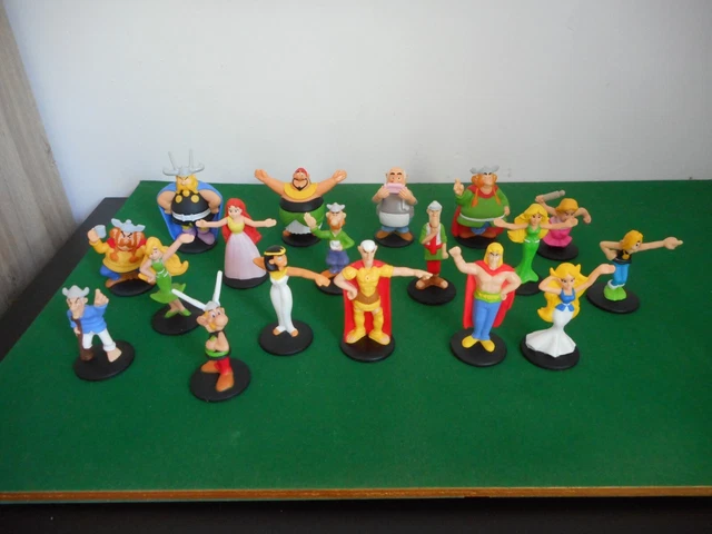 Lot De 18 Figurines De Lutte En Vrac - Étoiles Montantes Et Légendes (Licensed Reproduction) - Échelle 1:10 (6 Pouces) - 2017