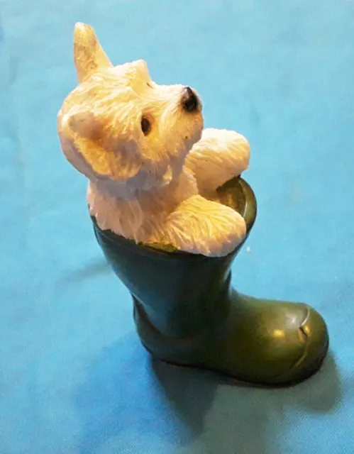 Leonardo Figurine Of A Westie In A Wellie 3