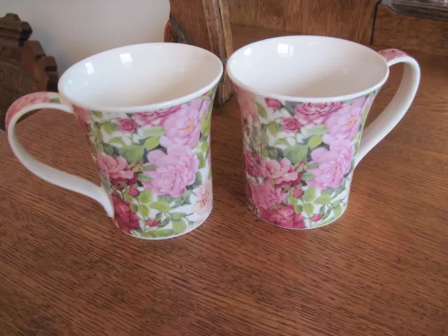 Dunoon Bone China Set of 2 Tea Coffee Mugs Chartwell Pattern by Michele Aubourg