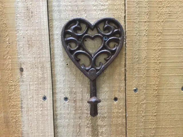 Cast Iron Rustic Heart Hook (182-2038)