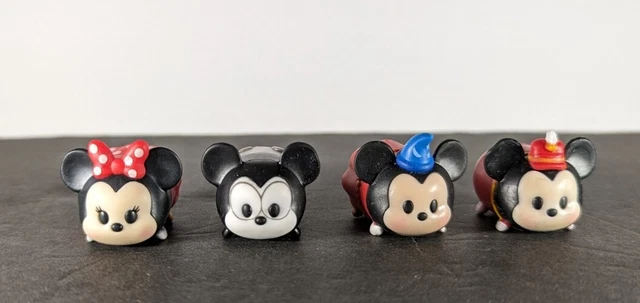 Disney Tsum Tsum Lot Of Tiny Minnie and Mickey Mouse