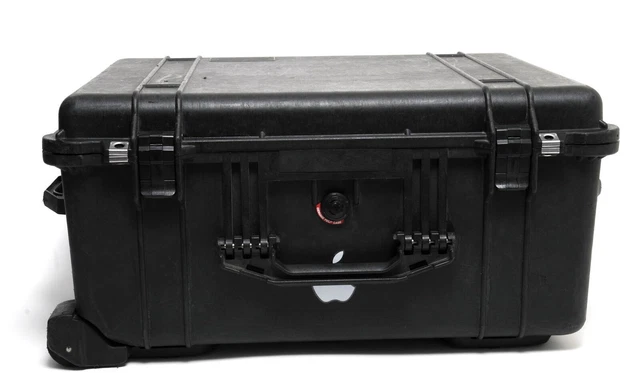 Estuche rígido protector pelícano negro para carro