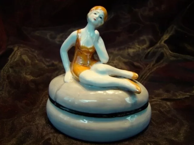 Boite Bijoux Figurine Poudrier Baigneuse Pin-up Sexy Style Art Deco-allemand Sty