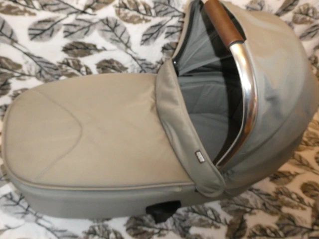 Mamas & Papas Ocarro Kinderwagen Kinderwagen Salbei grün Flip XT2 3 2