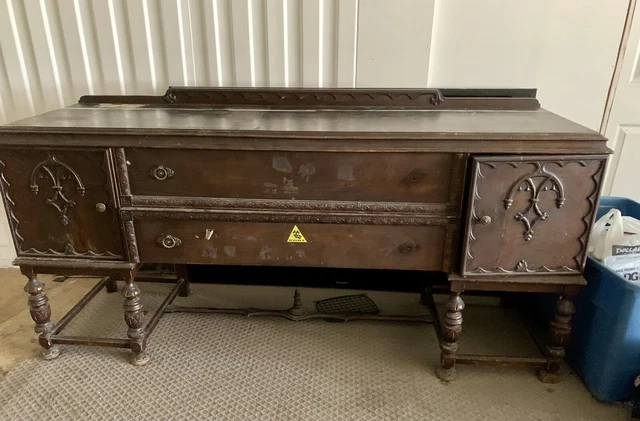 Beautiful Real Walnut Buffet Sideboard Credenza