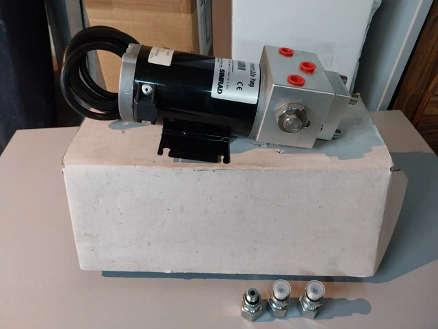 Simrad RPU160 Pompe hydraulique pilote automatique Simrad RPU160 Pompe hydraulique pilote automatique