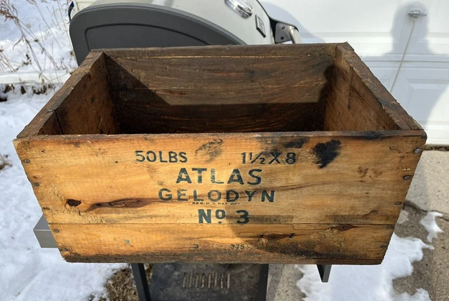 Vintage Atlas Powder Co Electric Blasting Caps Wood Crate Box Mining Explosives 2