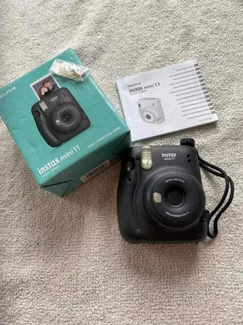 Fujifilm Instax Mini 11 Instant Camera