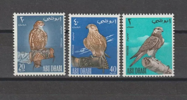 ABU DHABI 1965 SG 12/14 MNH Cat £65