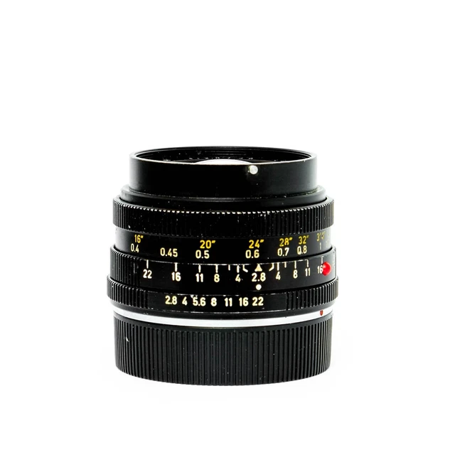Leitz Wetzlar - Elmarit-R 28mm f2.8 – Sucrer Les Fraises Leitz Wetzlar - Elmarit-R 28mm f2.8 – Sucrer Les Fraises
