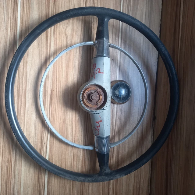 steering wheel  Chevrolet CHEVY deluxe  51 52 1951 1952 original 2