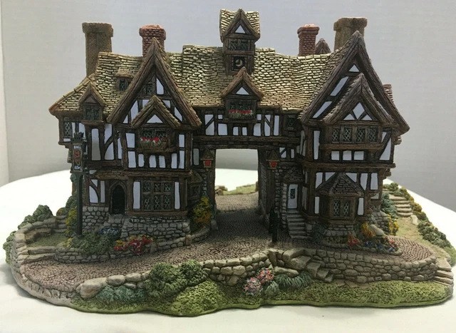 置物 Lilliput Lane The Three Kings Lilliput Lane Castle Street England | eBay