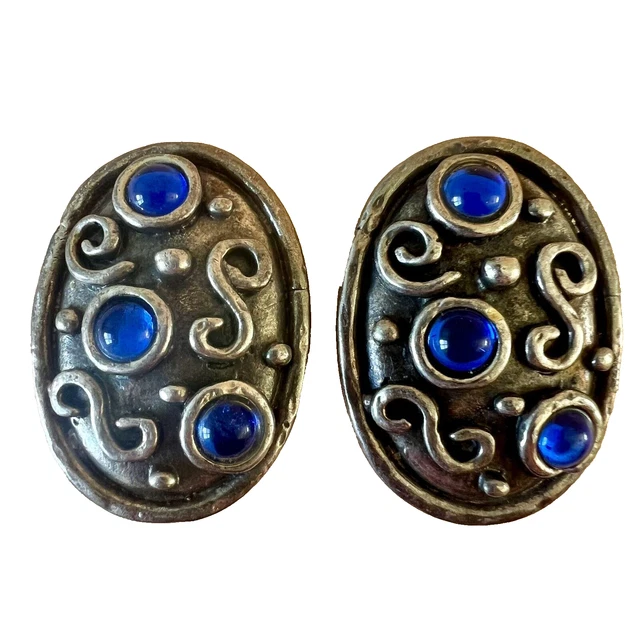 Boucles d'oreilles lisa - pendentif coquillage et cabochon nacre - Un grand marché Boucles d'oreilles lisa - pendentif coquillage et cabochon nacre - Un grand marché