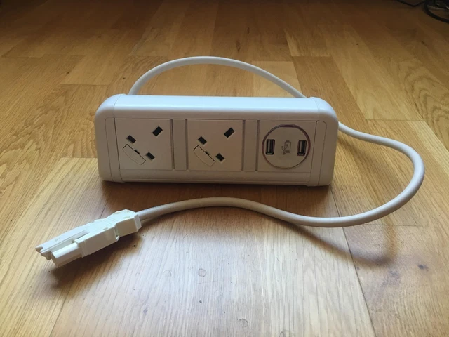 CONTOUR DESKTOP OFFICE Desk Power Data Module with USB - 2x Power, 2x ...