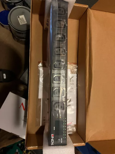 LINDY IPower Switch Classic 8 Remote Managed PDU Never installed in orignal box