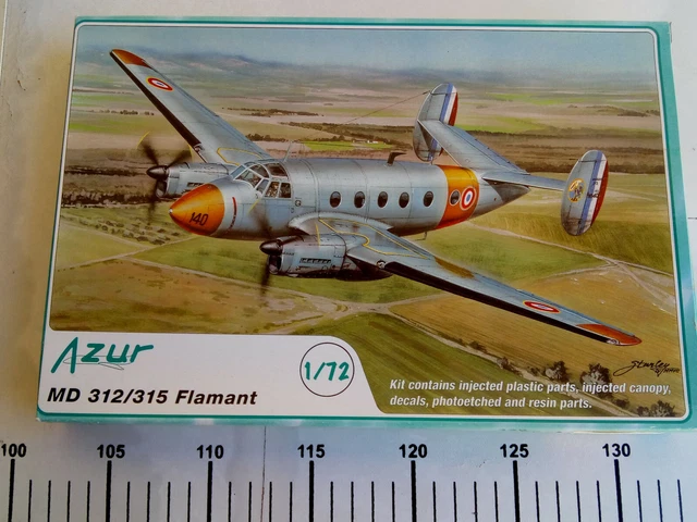 Maquette avion : Marcel Dassault MD 312 Flamant - Azur - Rue des Maquettes
