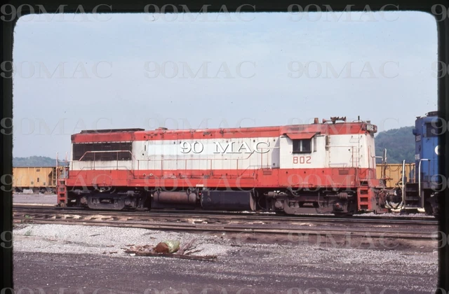 FRISCO-SLSF  GE U25B #802. Mingo Junction (OH). Original Slide 1976. RETIRED.