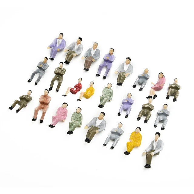 100pcs HO Scala 1:87 Seduti Figure Seduti Modello Persone per Miniatura Ferrovia Scenario Layout