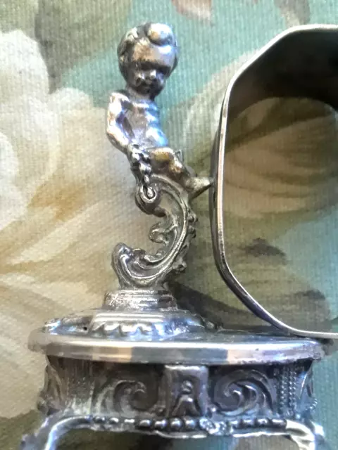 Victorian Tall Cherub Putti Ornate Figural Napkin Ring Silver Quad Plate◇Sweet !