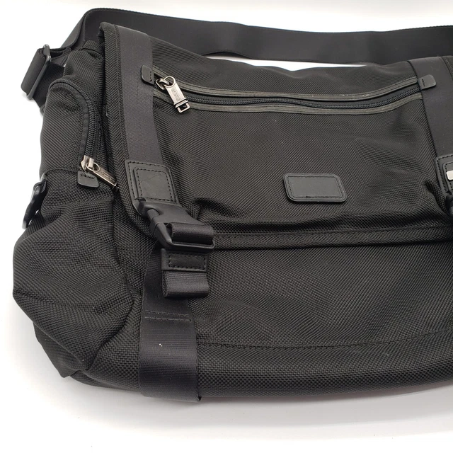 Tumi Benning Deluxe Messenger Alpha Bravo Nylon Brief Bag Black 22370DH 2