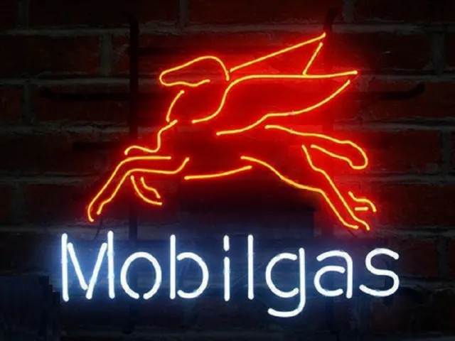 20"x16" Mobilgas Pegasus Flying Horse Mobil Gas Oil Logo Neon Sign Light L1214