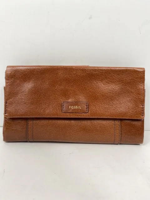 Fossil  Women’s Brown Leather Ellis Clutch Wallet 7 1/2" x 4"