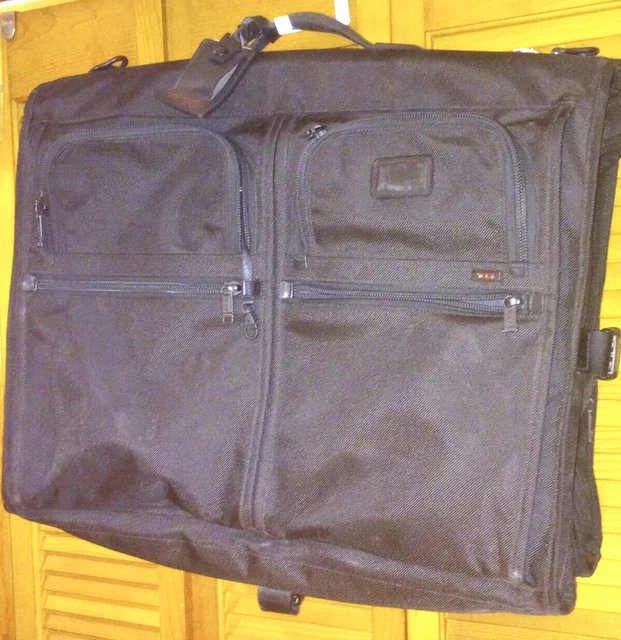 TUMI Black Ballistic Nylon Bi-fold 23” Garment Bag Hanging Luggage 2213DH