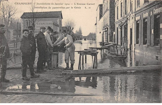 94 - CHAMPIGNY - SAN52230 - Inondations de Janvier 1910 - L'Avenue Carnot - Ins