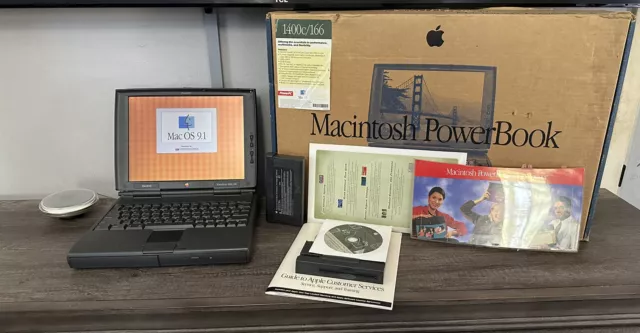 Apple Macintosh Powerbook 1400c/166 Laptop - Original Box & Accessories