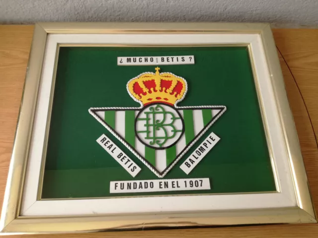 Antiguo Cuadro artesanal escudo del Real betis balompie futbol. Años 70