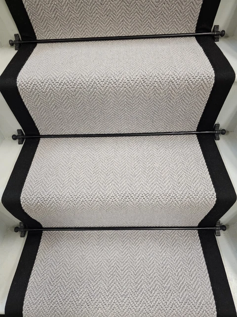 Corriscale Crucial Trading Wilton Stair Runner + nastro nero 7mx60cm 15 gradini